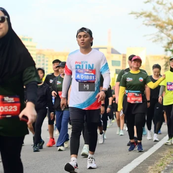 Runner Photo 3584395