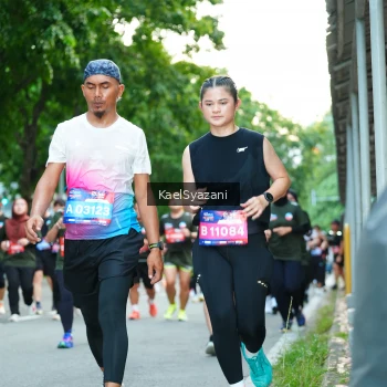 Runner Photo 3584405