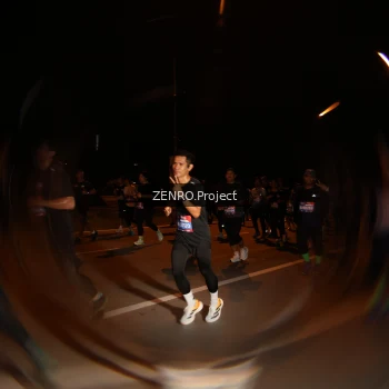 Runner Photo 3584410
