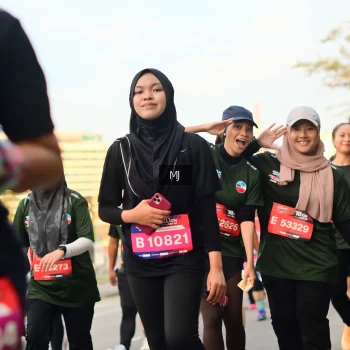 Runner Photo 3584415