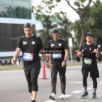 Runner Photo 3584421