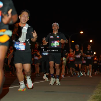 Runner Photo 3584451