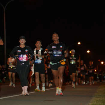Runner Photo 3584453