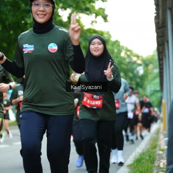 Runner Photo 3584454