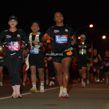 Runner Photo 3584456