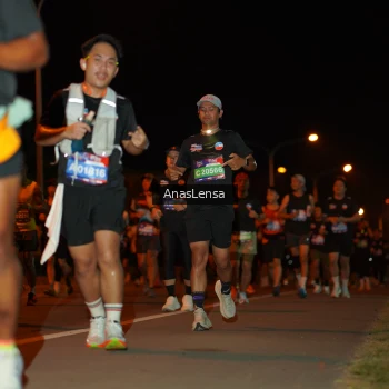 Runner Photo 3584475