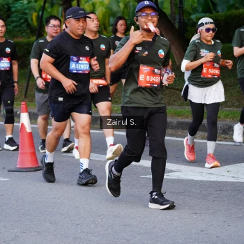 Runner Photo 3584528