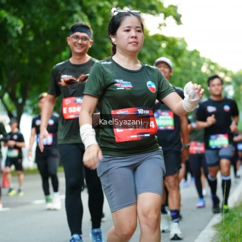 Runner Photo 3584531