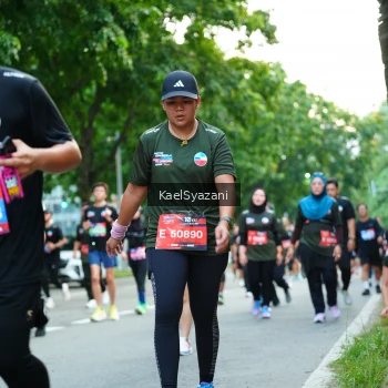 Runner Photo 3584561