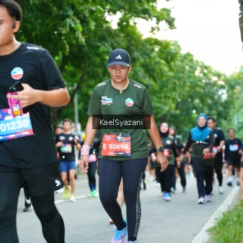 Runner Photo 3584571