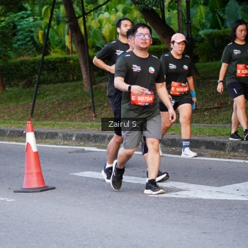 Runner Photo 3584578