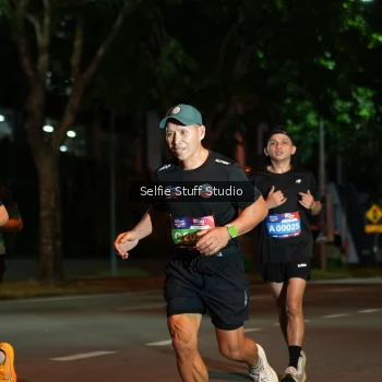 Runner Photo 3584592