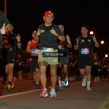 Runner Photo 3584595