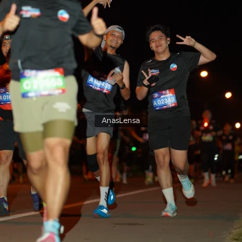 Runner Photo 3584601