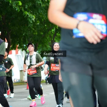 Runner Photo 3584607