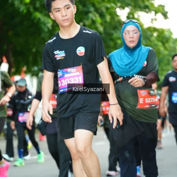 Runner Photo 3584613