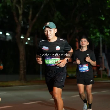Runner Photo 3584619