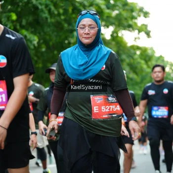 Runner Photo 3584639