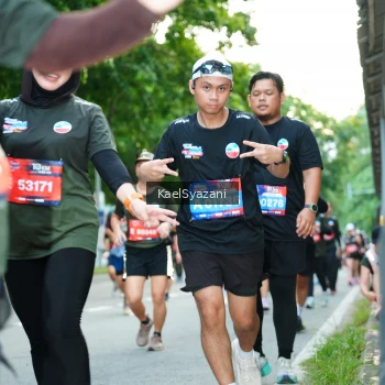Runner Photo 3584647
