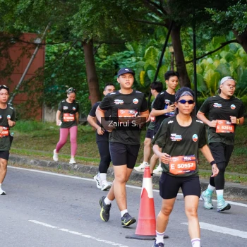 Runner Photo 3584656