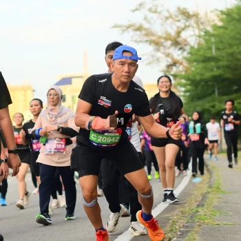 Runner Photo 3584678