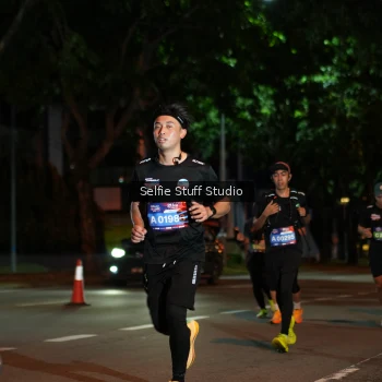 Runner Photo 3584680