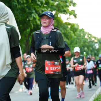 Runner Photo 3584721