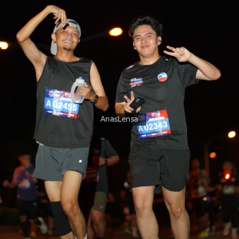 Runner Photo 3584735