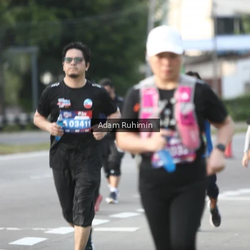Runner Photo 3584761