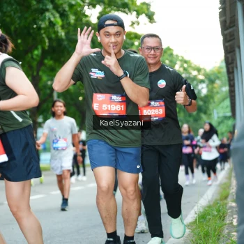 Runner Photo 3584772