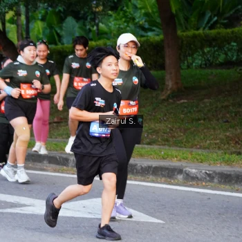 Runner Photo 3584786