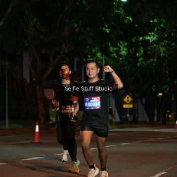 Runner Photo 3584844