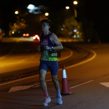 Runner Photo 3584873