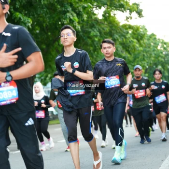 Runner Photo 3584906