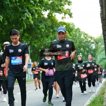 Runner Photo 3584912