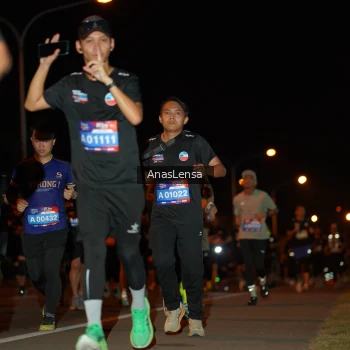 Runner Photo 3584917