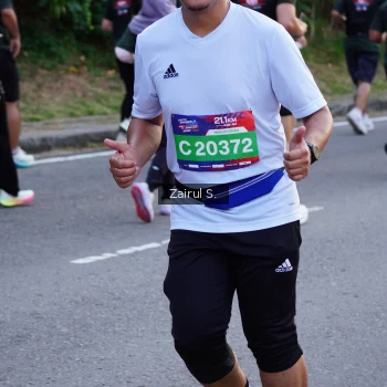 Runner Photo 3584981