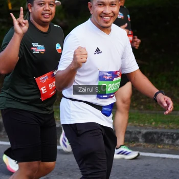 Runner Photo 3585043
