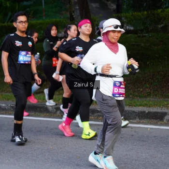 Runner Photo 3585182