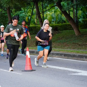 Runner Photo 3585365