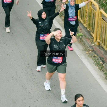 Runner Photo 3585393
