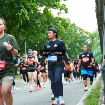 Runner Photo 3585398