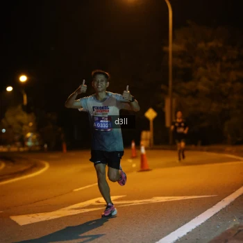Runner Photo 3585418