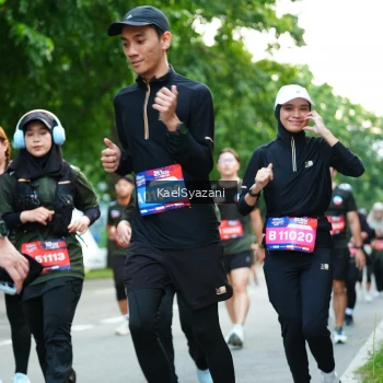 Runner Photo 3585512