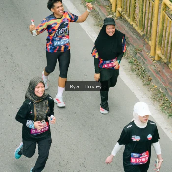 Runner Photo 3585565