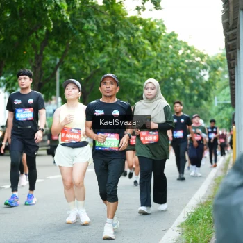 Runner Photo 3585578