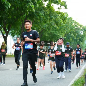 Runner Photo 3585630