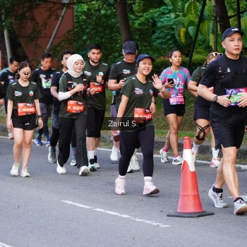 Runner Photo 3585648