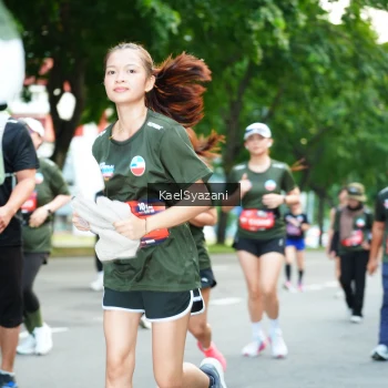 Runner Photo 3585690
