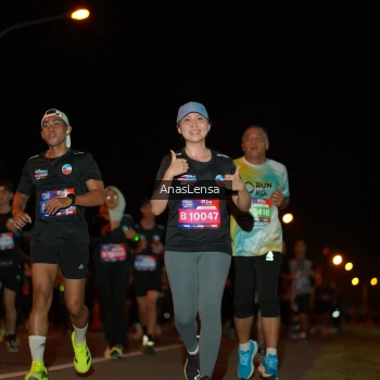 Runner Photo 3585716